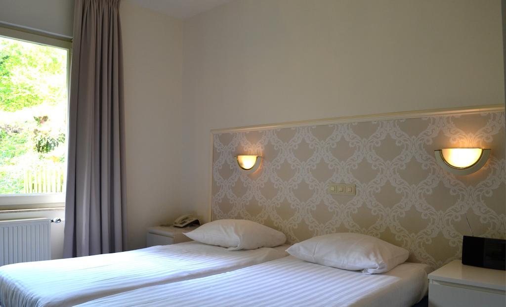 Hotel Lamerichs Valkenburg  Bagian luar foto
