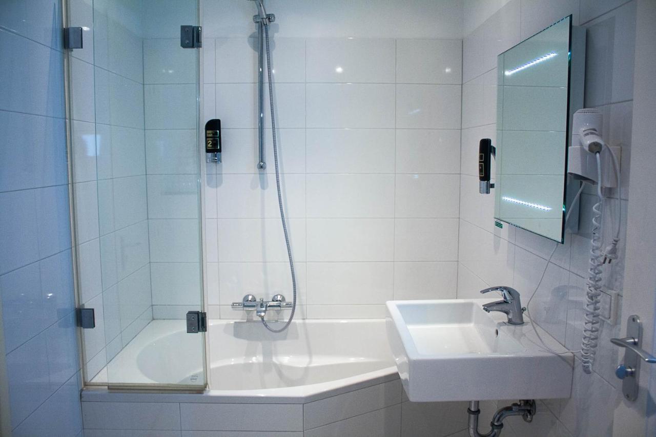 Hotel Lamerichs Valkenburg  Bagian luar foto
